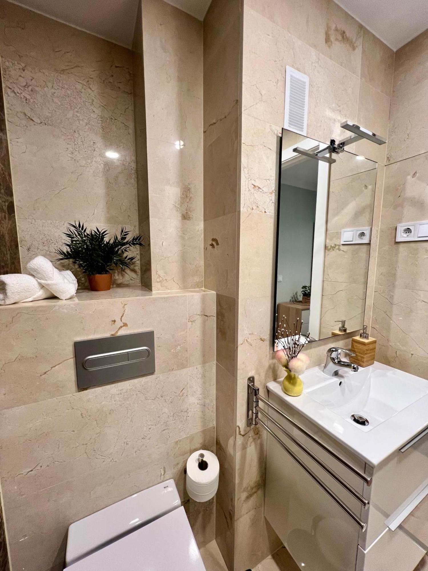 Apartamentos Prestige Suites Malaga IV Málaga Exterior foto